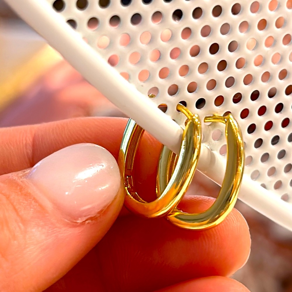 Gold Oval Hoops